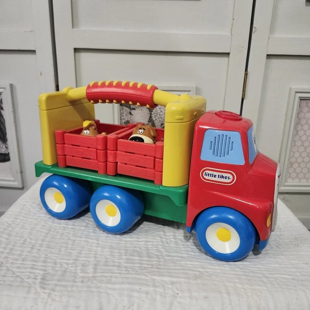 Little Tikes Red Handle Hauler Farm Truck Toy Horse Dog‎ Corrals Sounds Music
